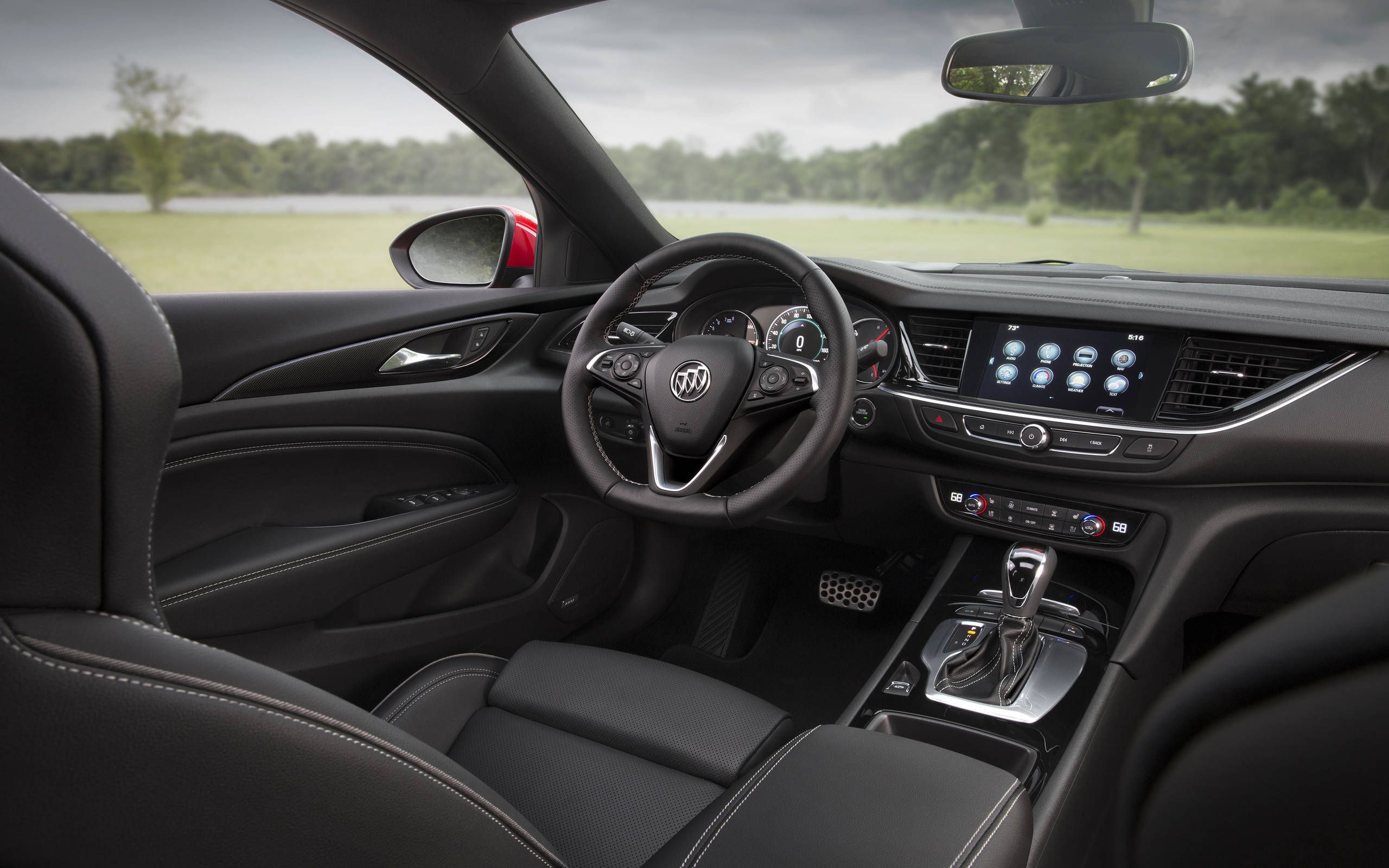 2018 Buick Regal GS - Interior, Seats | Caricos