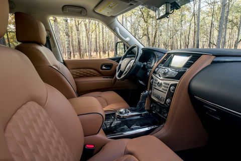 Semi-aniline leather with color-contrast piping is optional on the 2018 Infiniti QX80.