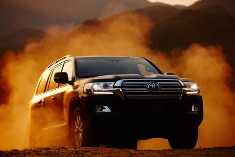 The 2018 Toyota Land Cruiser is only available with a 381-hp, 5.7-liter V8.
