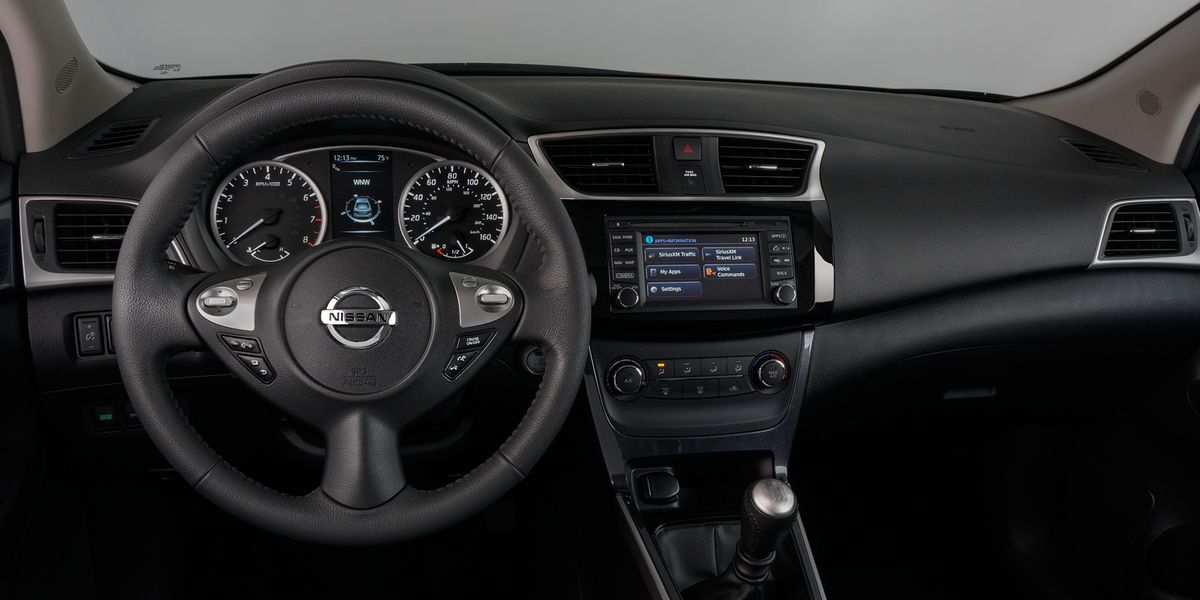  Interior del Nissan Sentra 2019