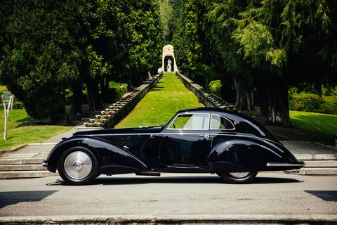 Noted collector David Sydorick claimed both the Coppa d'Oro Villa d'Este and the Trofeo BMW Group Best of Show with this incredible 1937 Alfa Romeo 8C 2900B Berlinetta Coupe.
