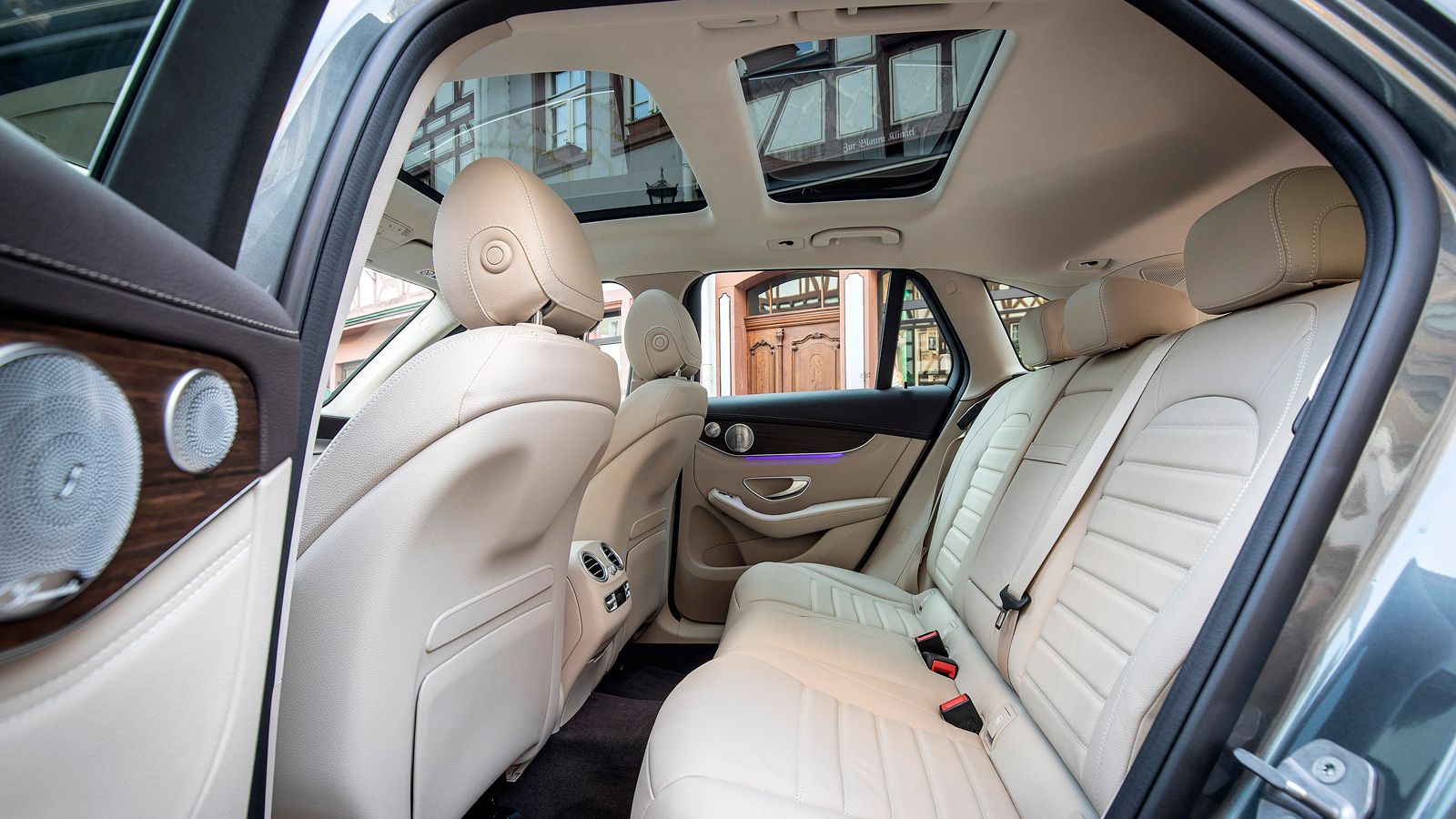 2020 Mercedes Benz Glc300 Suv Interior