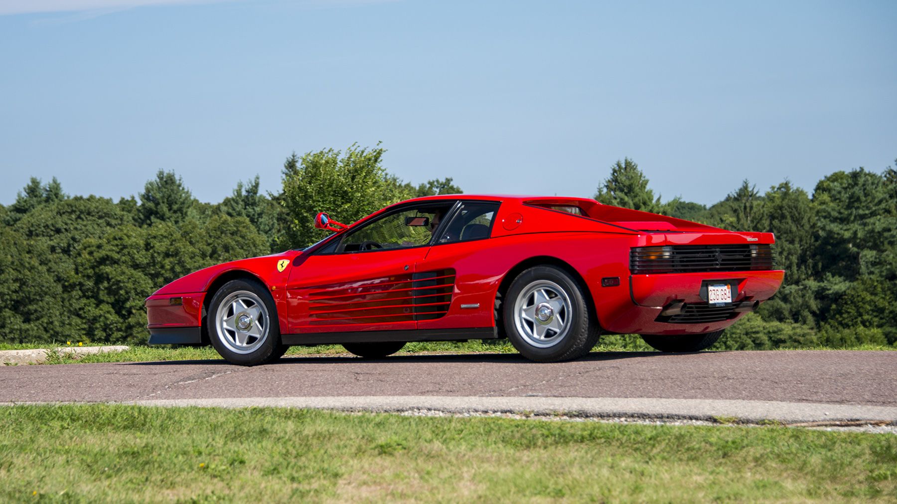 ferrari testarossa price new