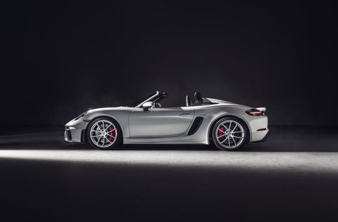Porsche is bringing back the Spyder and GT4 concept, packing a 414 hp, 309 lb-ft naturally aspirated 4.0-liter flat-six into the superbly balanced 718 chassis.
