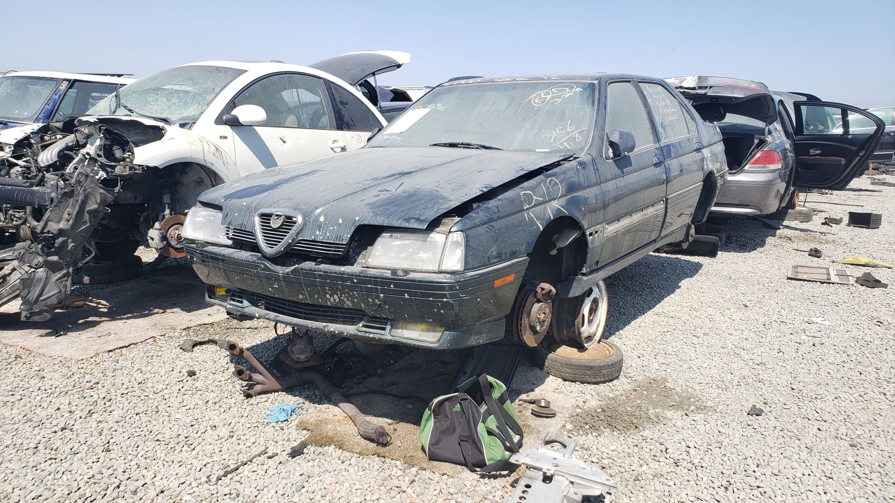 Alfa romeo outlet breakers yard