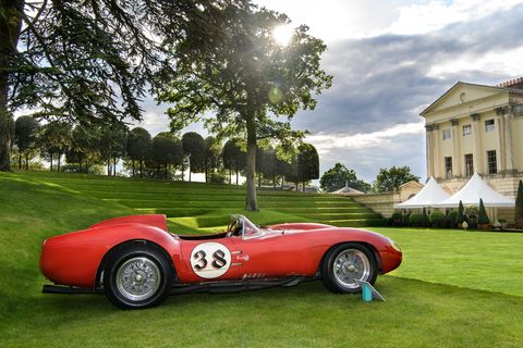 Heveningham Concours&nbsp;60 cars, 10 airplanes and ferret races!