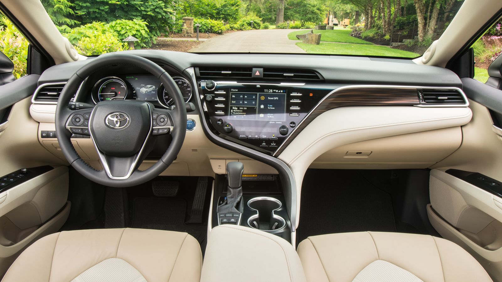 2019 Toyota Camry Hybrid Interior