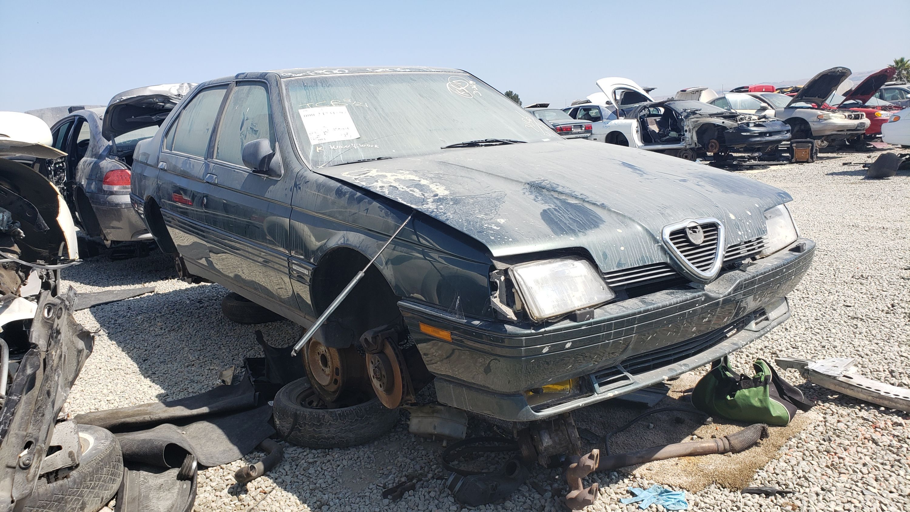 Alfa romeo hotsell breakers yard