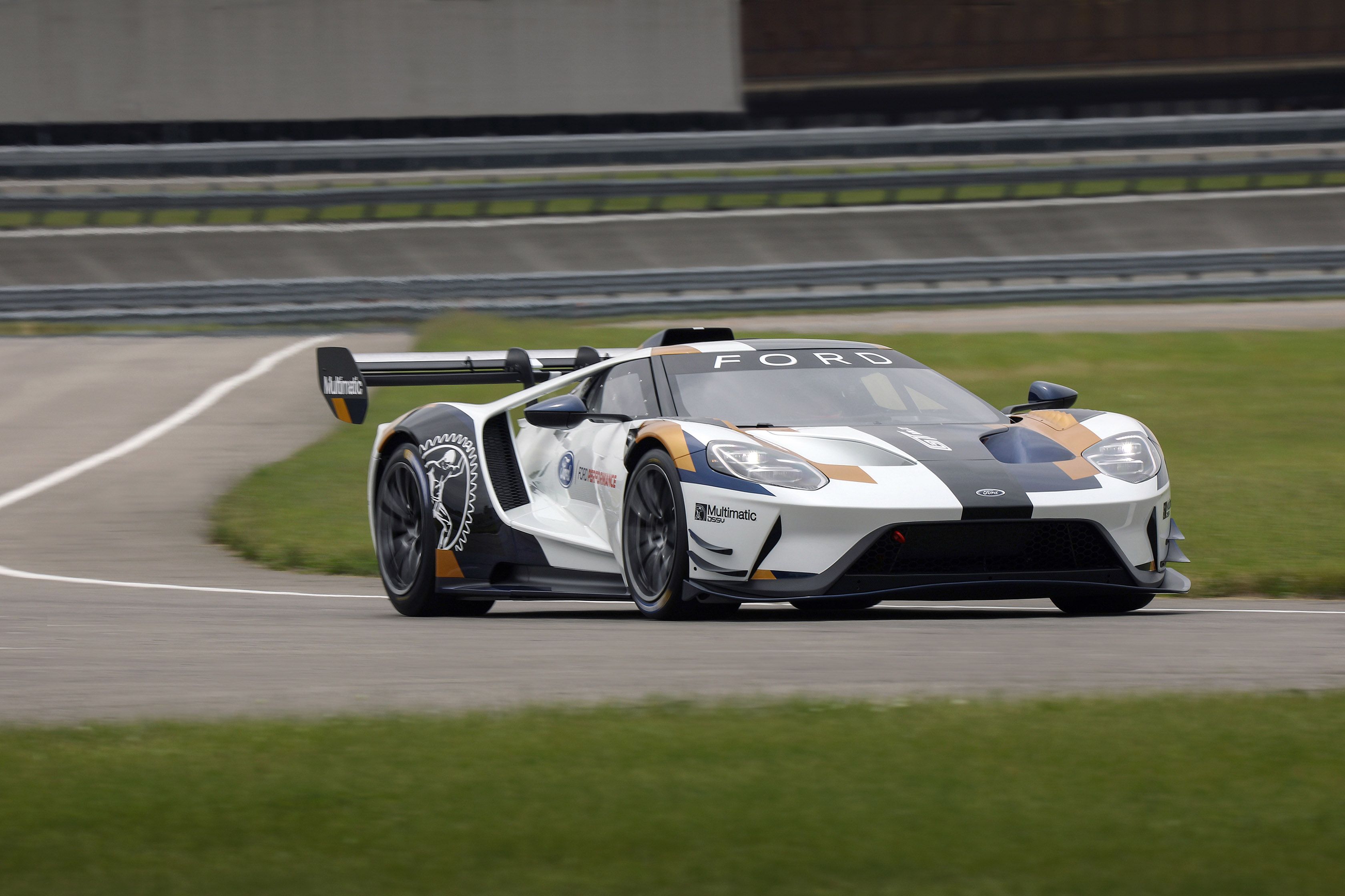 Ford GT Mk II revealed at the Goodwood Festival of Speed