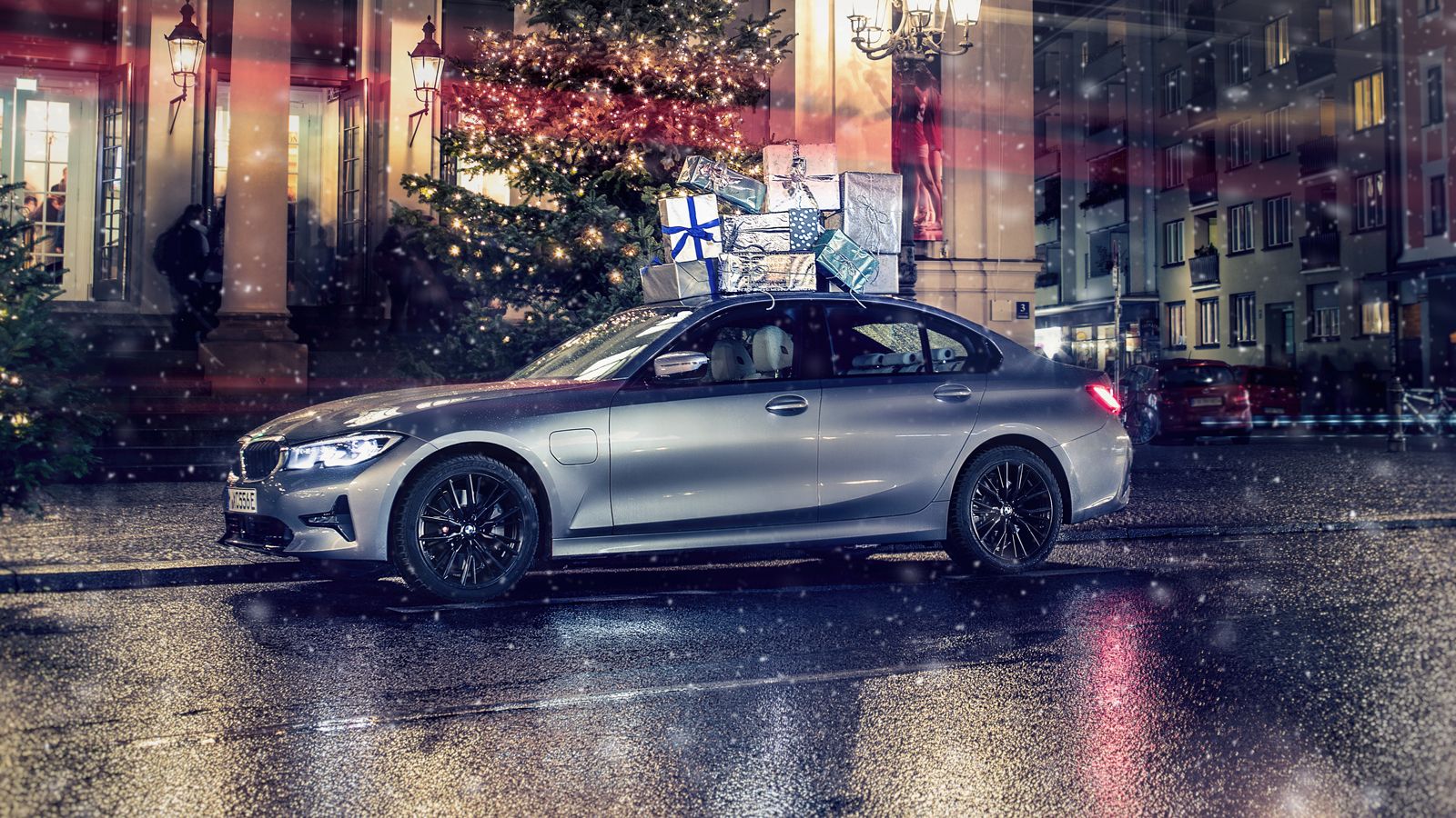 2021 BMW 330e
