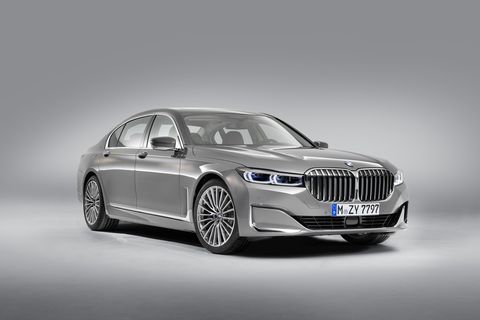 The 2020 BMW 750i xDrive in detail.
