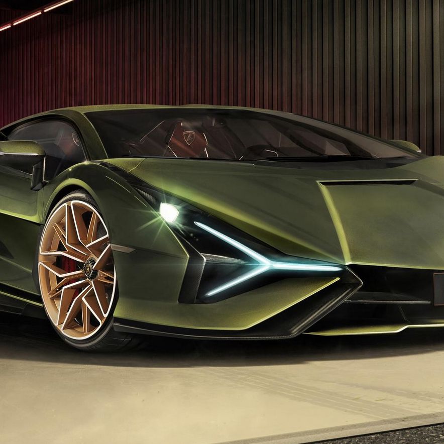 World's First Hybrid Lamborghini Start Up