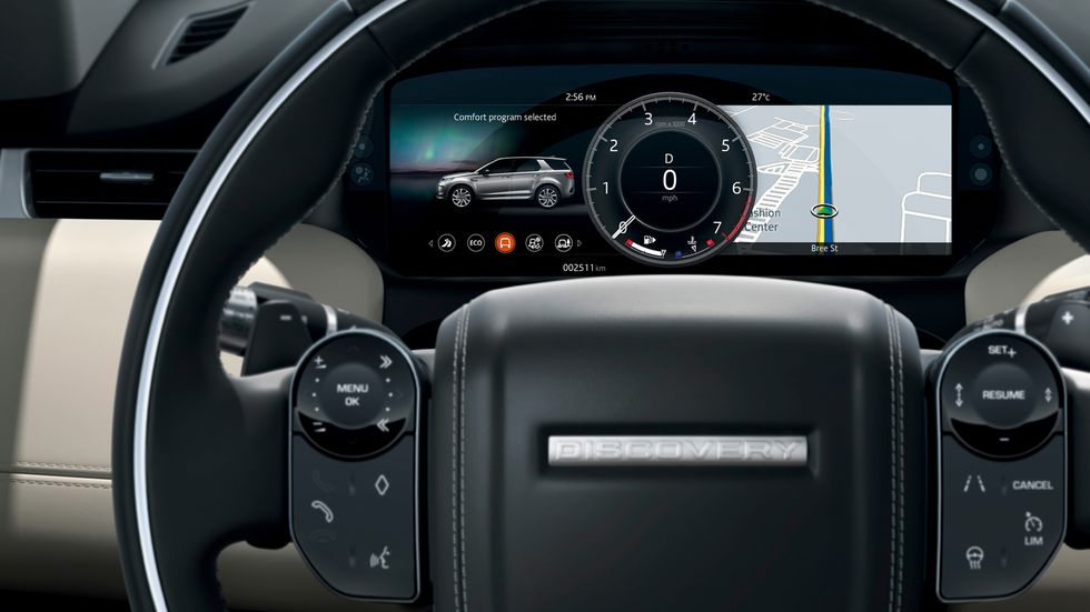 Discover the 2020 Range Rover Interior