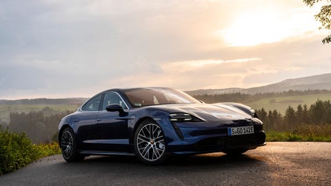 2020 Porsche Taycan exterior views