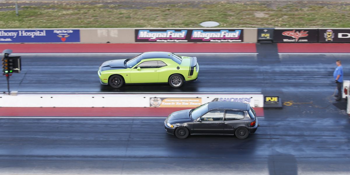 I was pretty sure I wasn't going to beat the green Mopar.
