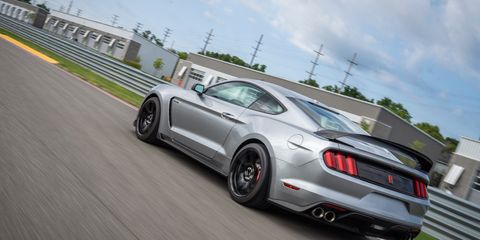 The 2020 Ford Shelby GT350R comes with a 5.2-liter flat-plane crank V8 making 526 hp.
