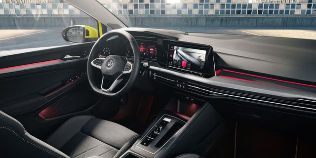 Gallery: 2020 VW Golf interior