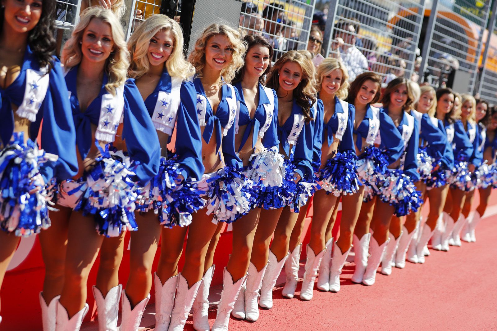 Dallas Cowboys cheerleaders, F1 Grand Prix of USA at Circuit of