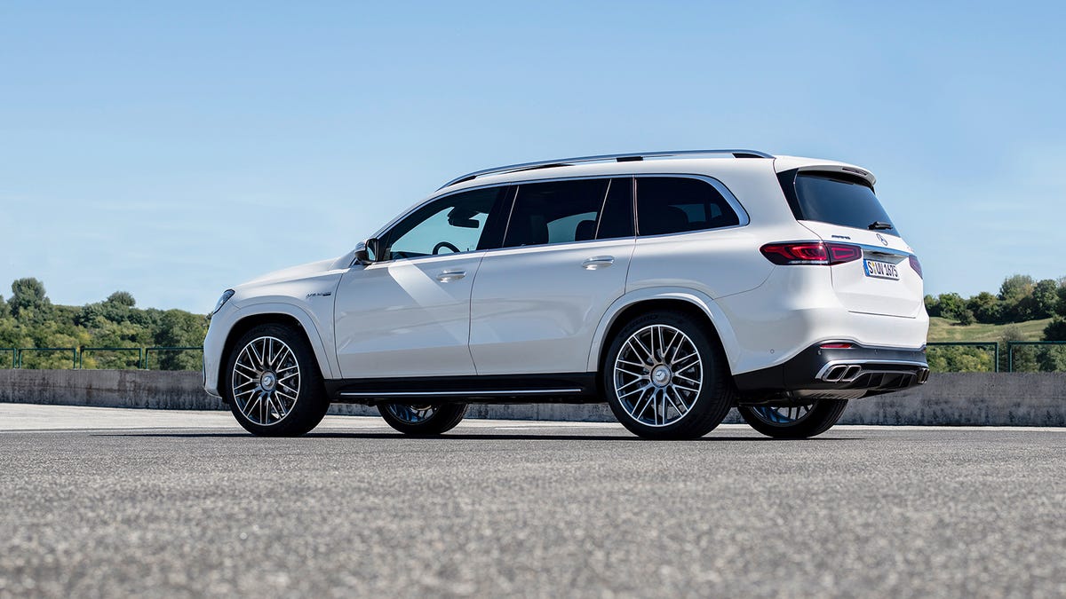 2021 Mercedes-AMG GLS 63 photos, specs, options