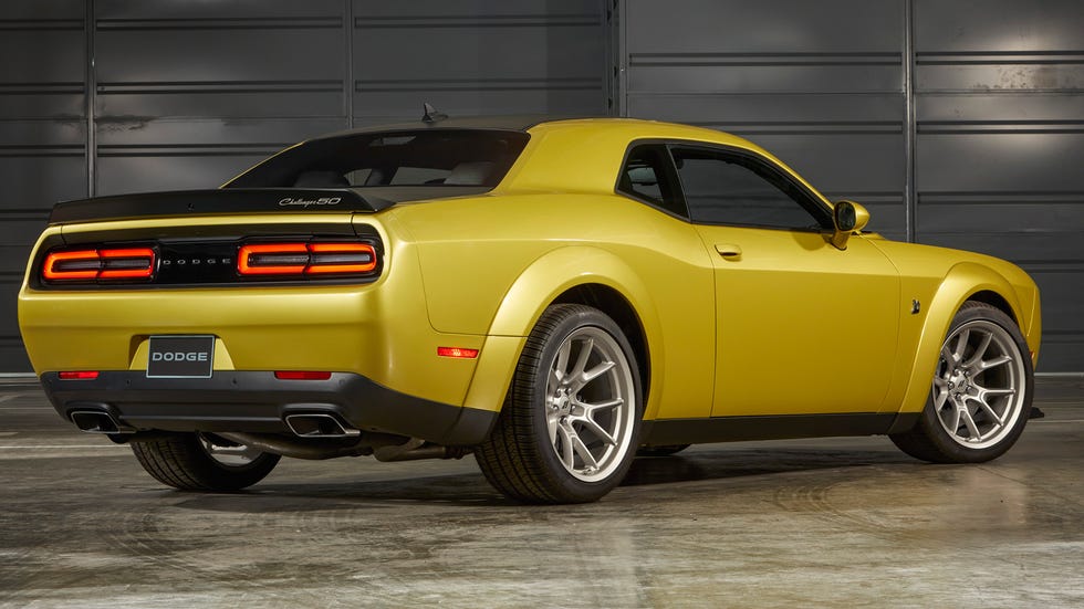 2020 Dodge Challenger 50th Anniversary Edition debuts at Los Angeles ...