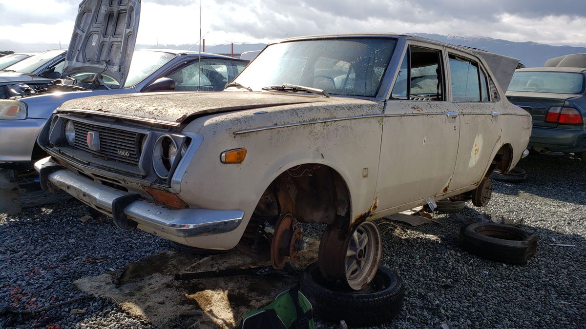 1970 Toyota Corona Mark Ii Sedan In California Junkyard