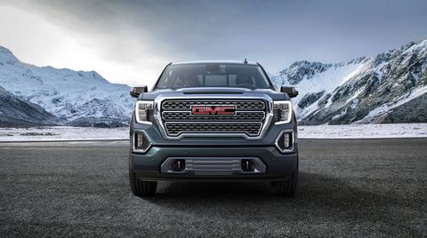 The 2019 GMC Sierra gets a new look and the choice of either a 5.3-liter V8, a 6.2-liter V8 or a 3.0-liter turbodiesel I6.