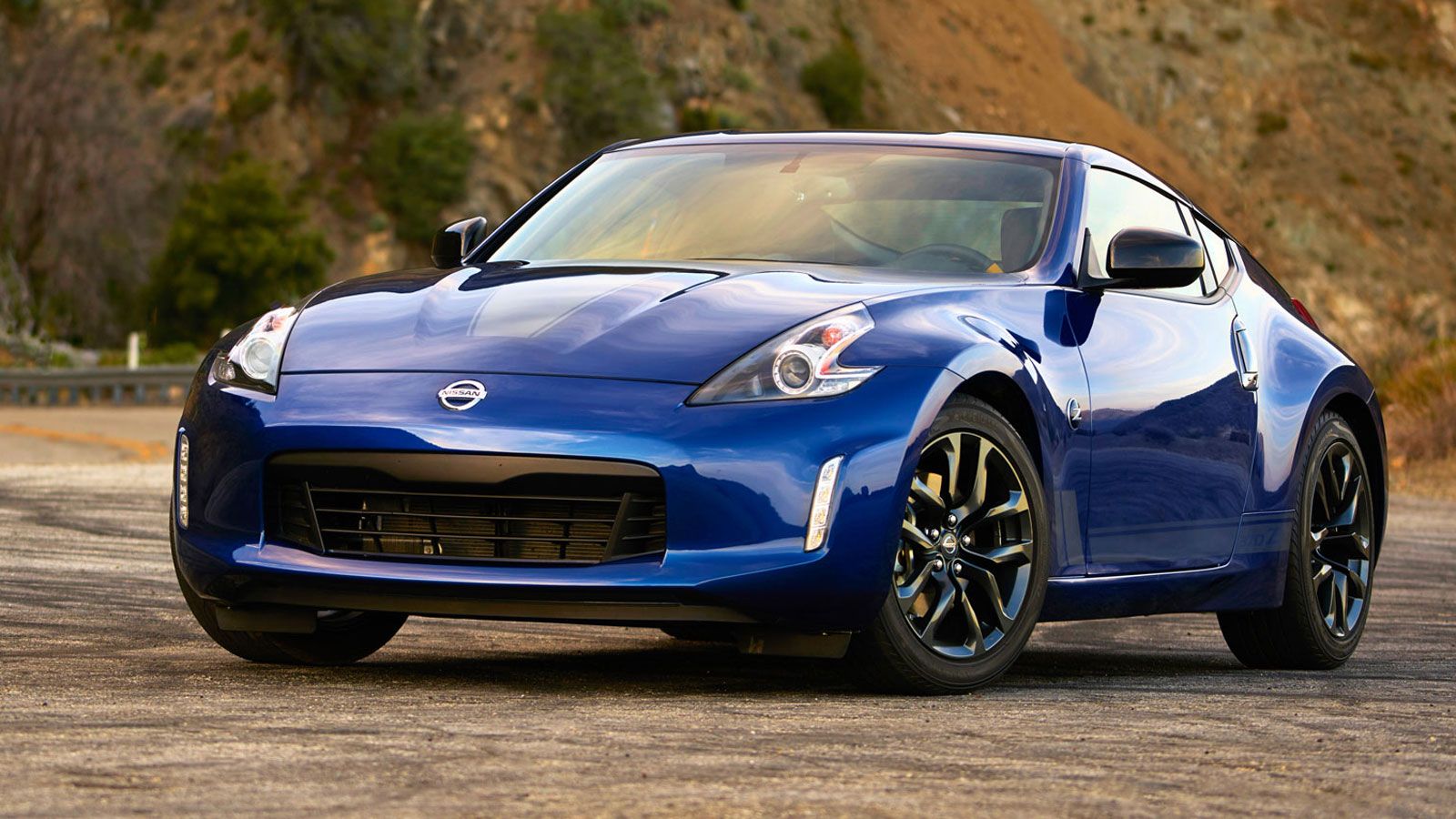 2019 Nissan 370Z Heritage Edition essentials: The engine is all you need