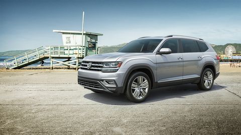 The 2019 Volkswagen Atlas adds blind spot monitoring and Rear Traffic Alert across the board.