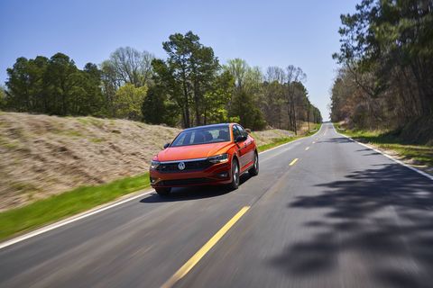 The 2019 Volkswagen Jetta R-Line only comes with a 1.4-liter turbo four. A six-speed manual is standard; an eight-speed automatic is optional.