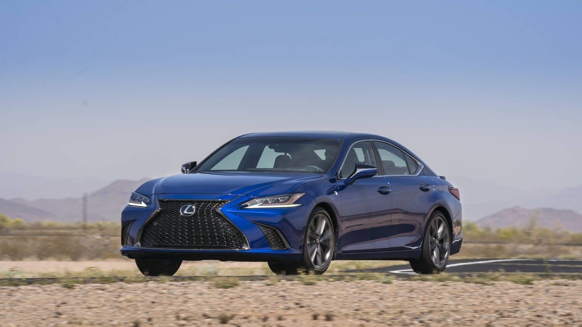 7 things to know about the new Lexus ES 350
