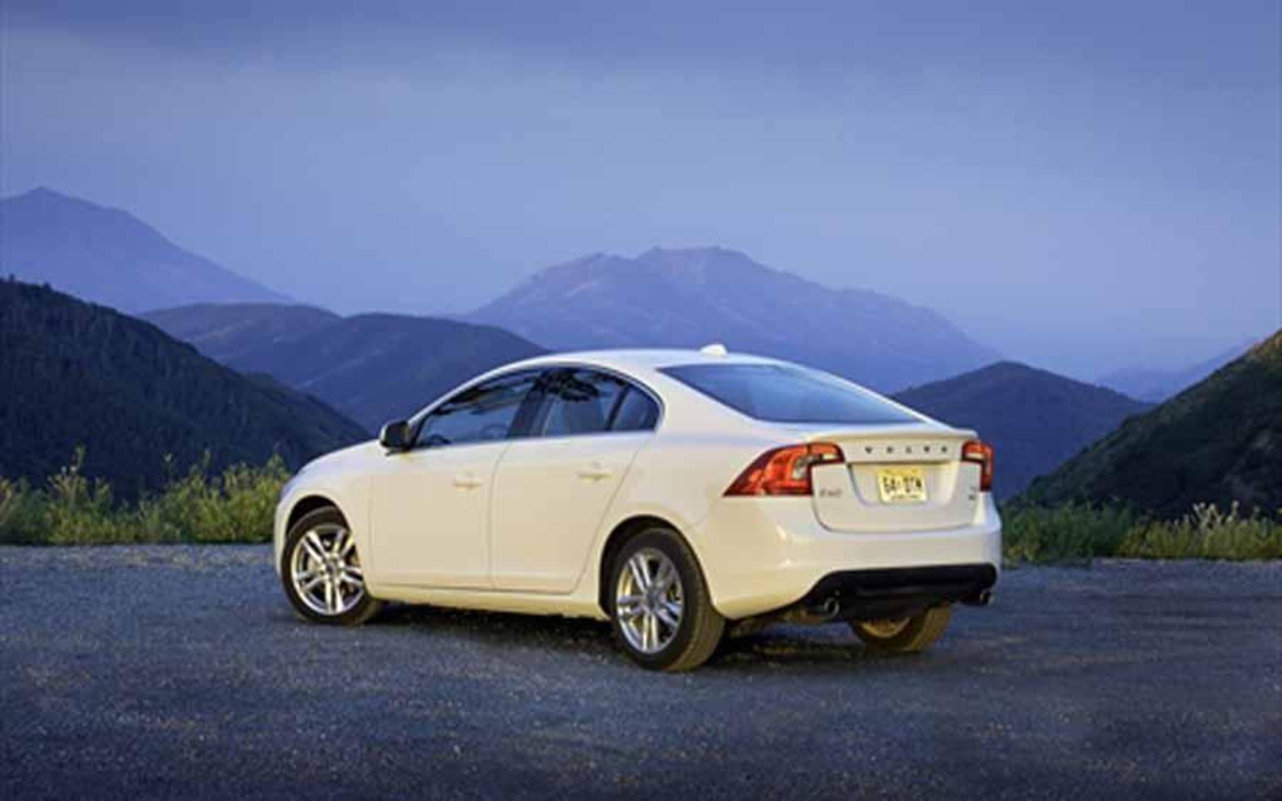 Volvo s60 awd. Вольво s60 t5. Volvo s60 2013. Вольво s60 2013. Volvo s60 белая.