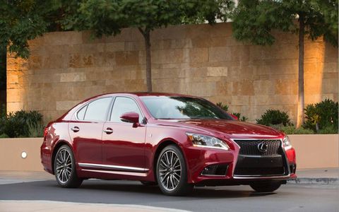 The 2013 Lexus LS 460 AWD F Sport has a 4.6-liter V8 and an eight-speed automatic transmission.