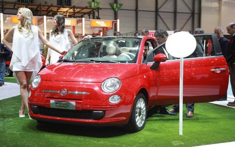 Unlike it's closest competitor-&#8211;the Mini Cooper Convertible--the Fiat 500C retains its roofline and arching C-pillar, which should keep its structural rigidity intact while keeping blind spots at bay.The power-operated cloth-top will reported come in three colors-&#8211; ivory, red and black-&#8211;and a new spoiler, incorporated into the retractable roof, keeps the third brake light visible whether to the top is up or down.