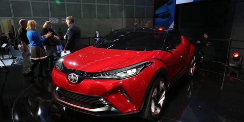 This revitalized Toyota concept that originally debuted at the Paris Motor Show in 2014, but gets a breath of fresh air as the Scion C-HR for 2015.