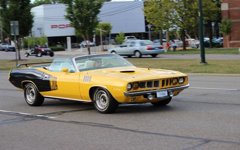 Muscle cars and classic American cruisers make up the bulk of Woodward Dream Cruise crowds.