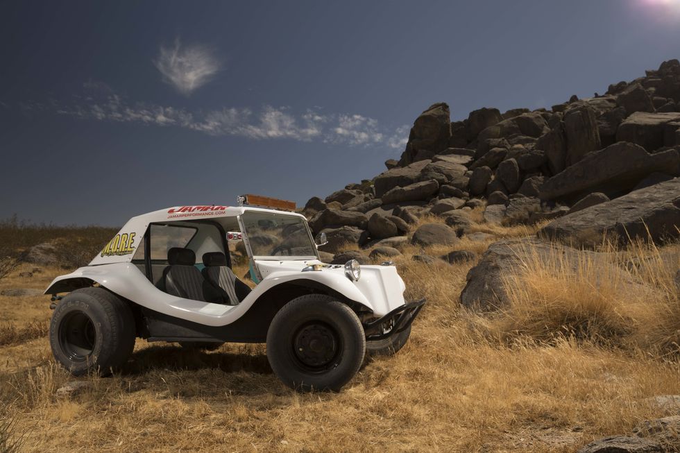 We drive a bunch of race-ready VW buggies to find out why Beetles