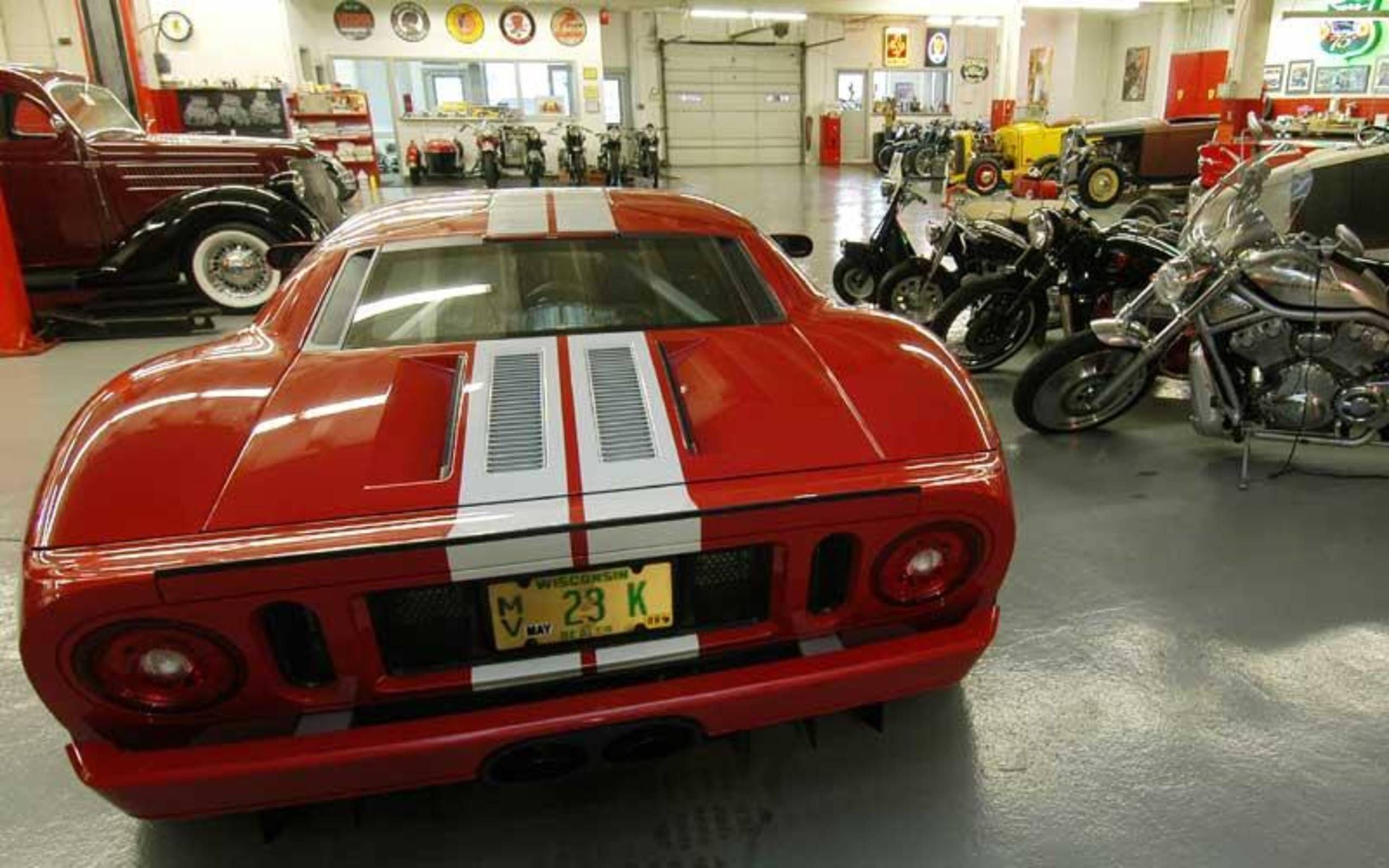 Born-again Rodder Richard Munz' Garage