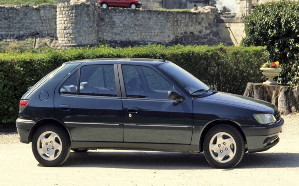The 306 was a popular hatch in Europe aimed at the Golf.