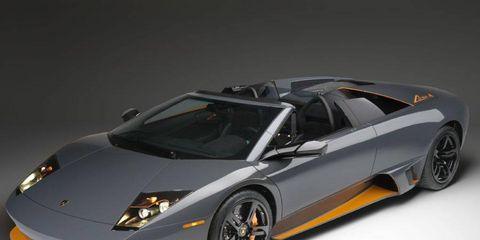 Lamborghini has cracked the top off the Murci&eacute;lago LP 650-4 to create a roadster version.