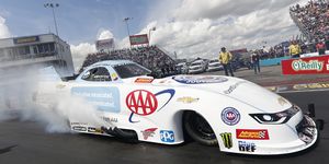 Robert Hight took his second consecutive win with his pass of 3.955 at 325.69 mph.