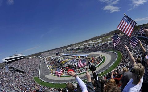 Martinsville Speedway. Photo by: LAT South