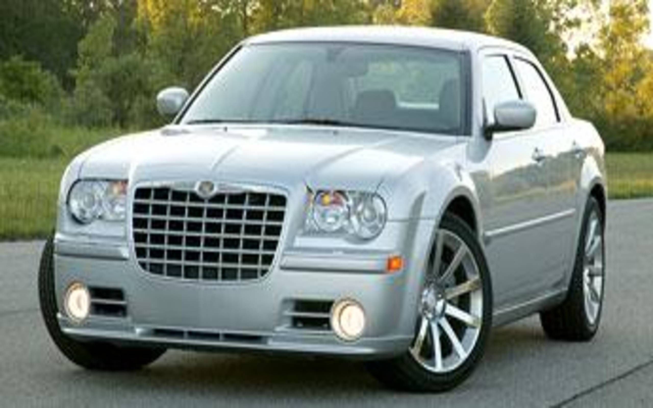 2005 Chrysler 300C SRT-8: Hotter Hardware Reprograms The Chrysler