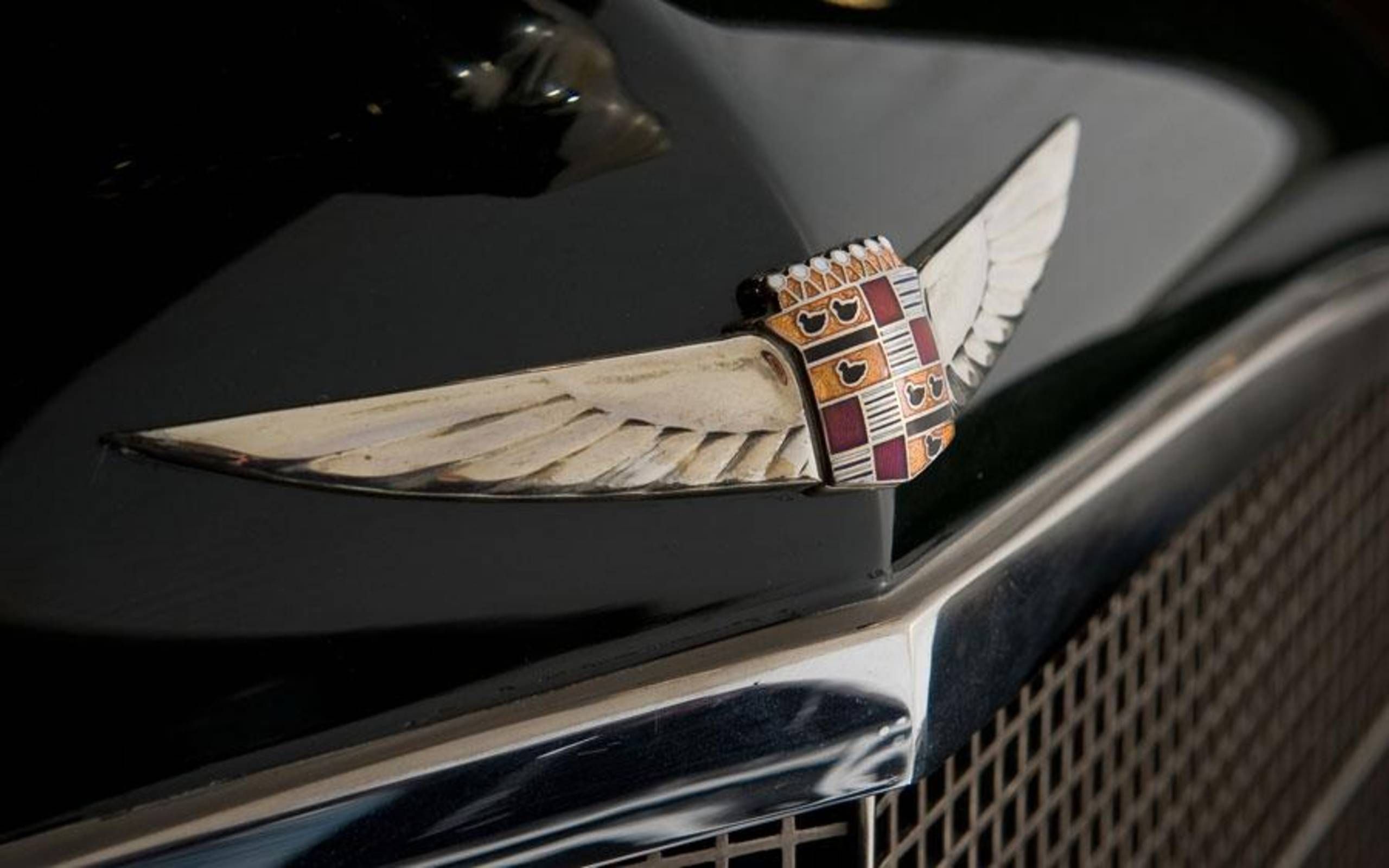 Putting focus on the ever-receding hood ornament