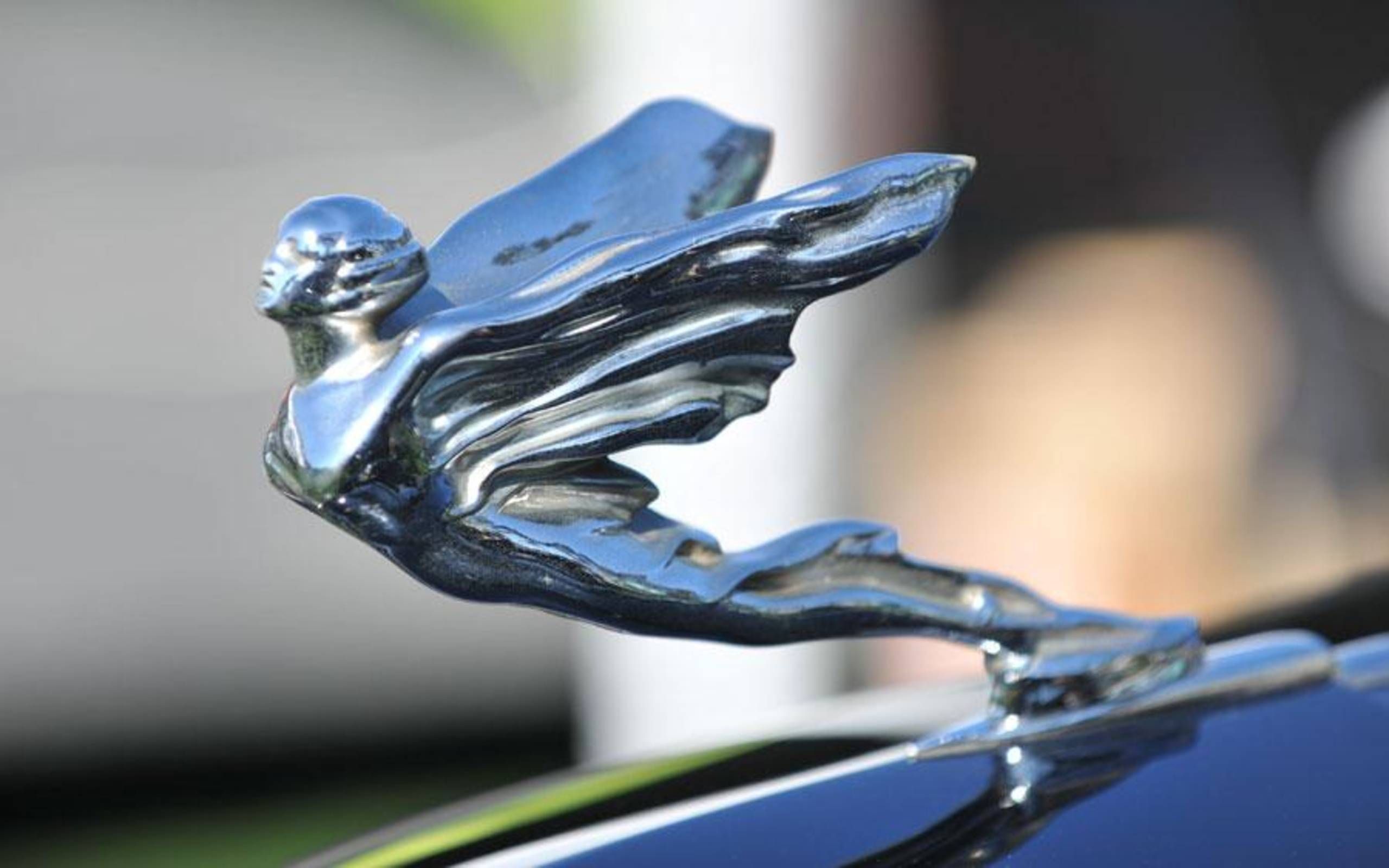 Putting focus on the ever-receding hood ornament