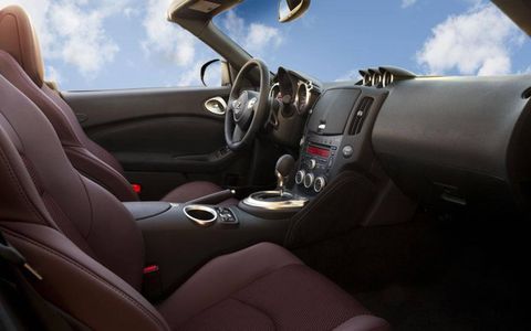 The cockpit carries over from the redesigned 370Z coupe.