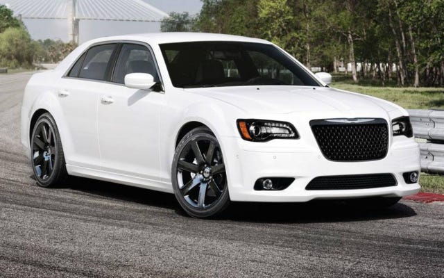 Chrysler 300 SRT8