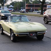 1967 Chevy Corvette Sting Ray convertible