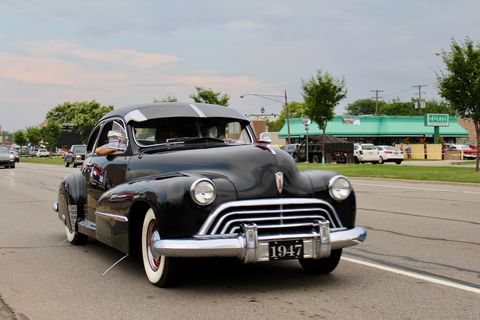 1947 Oldsmobile at the 2018 Woodward Dream Cruise