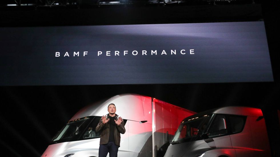 the tesla semi can hit 60 mph in five seconds