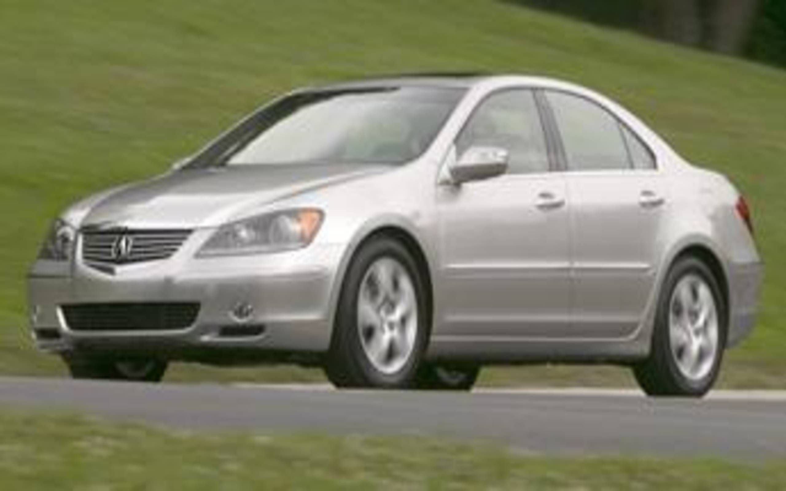 2005 Acura Rl Acura Has Found Its Way Back To The Big Game With The New Rl